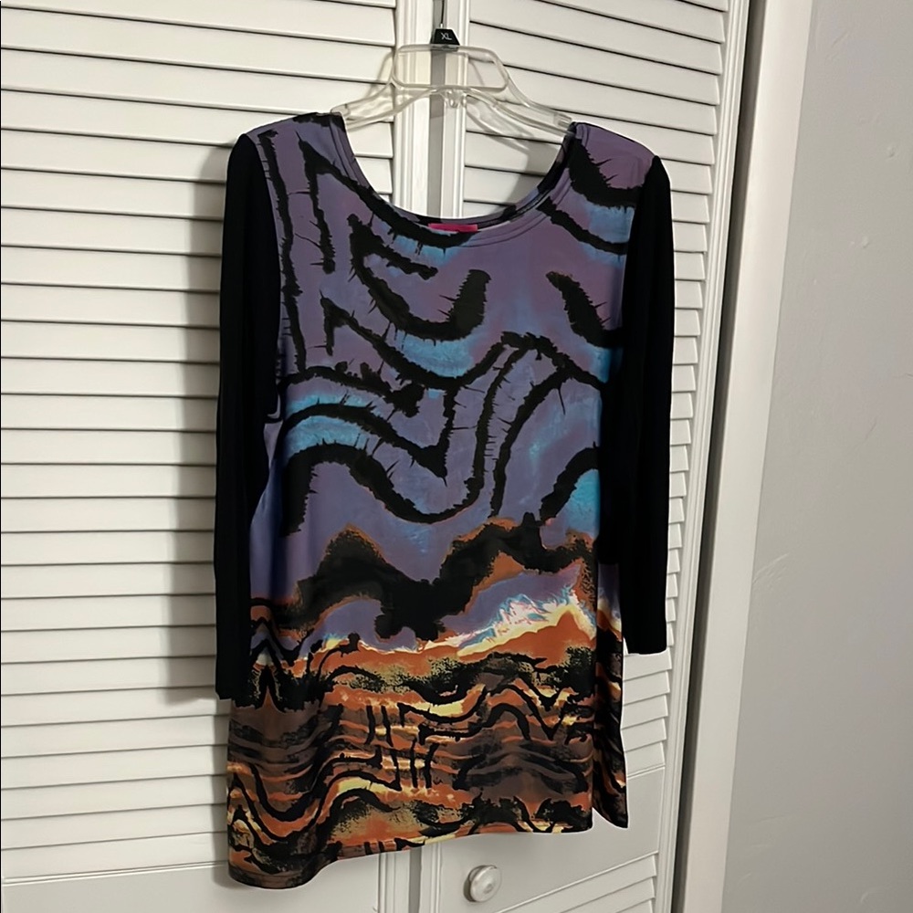 Max & Rina Artsy Abstract Patterned Women's Top SZ PM